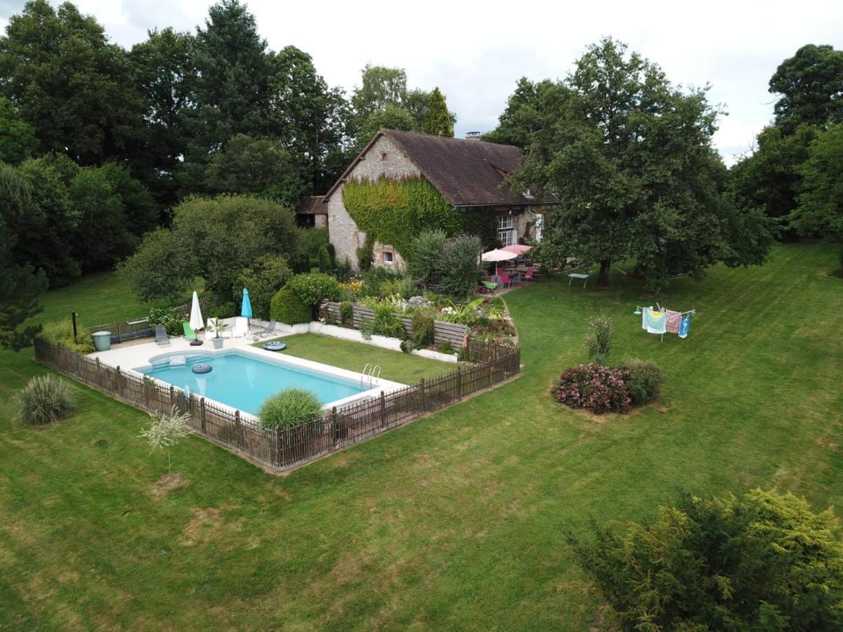 B&B Buddleja Saint-Hilaire-les-Places 外观 照片